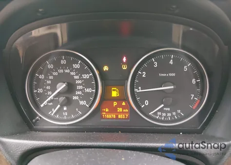 2008 BMW 328Xi z USA, uszkodzony, nr VIN WBAVC93528K039775